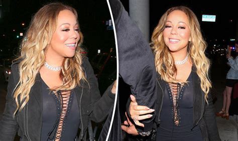 mariah carey nipple|Mariah Carey suffers a wardrobe malfunction in an。